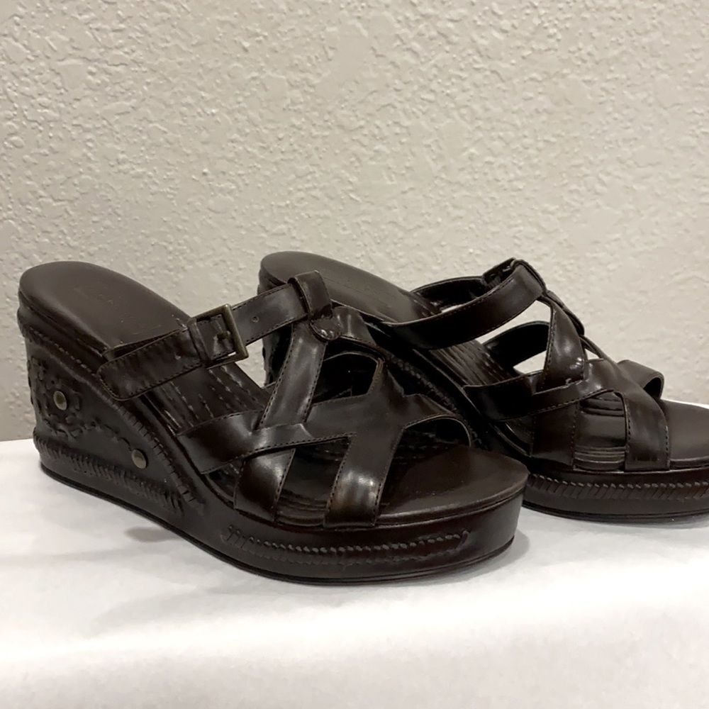 Vintage Arizona Brown wedge Sandals